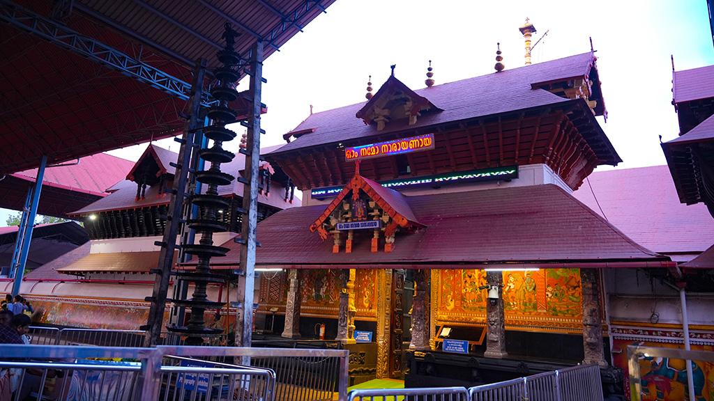 Guruvayur_Temple_2796